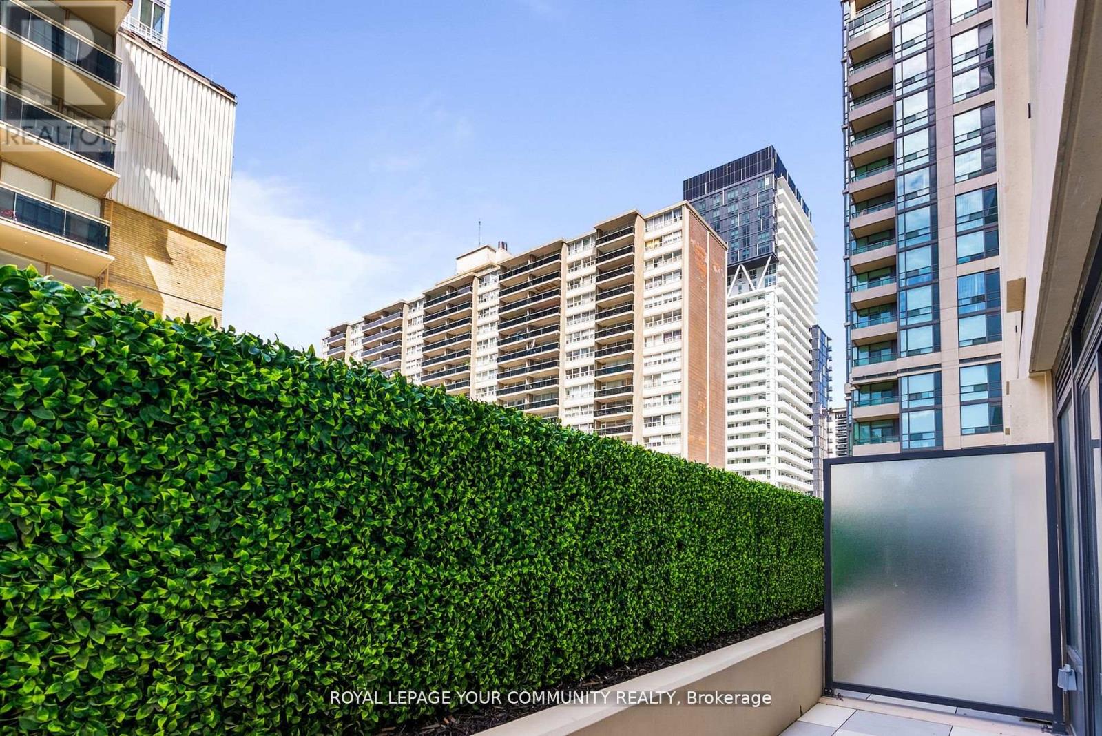 Photo 19 of 305 200 Redpath Avenue, Toronto ON