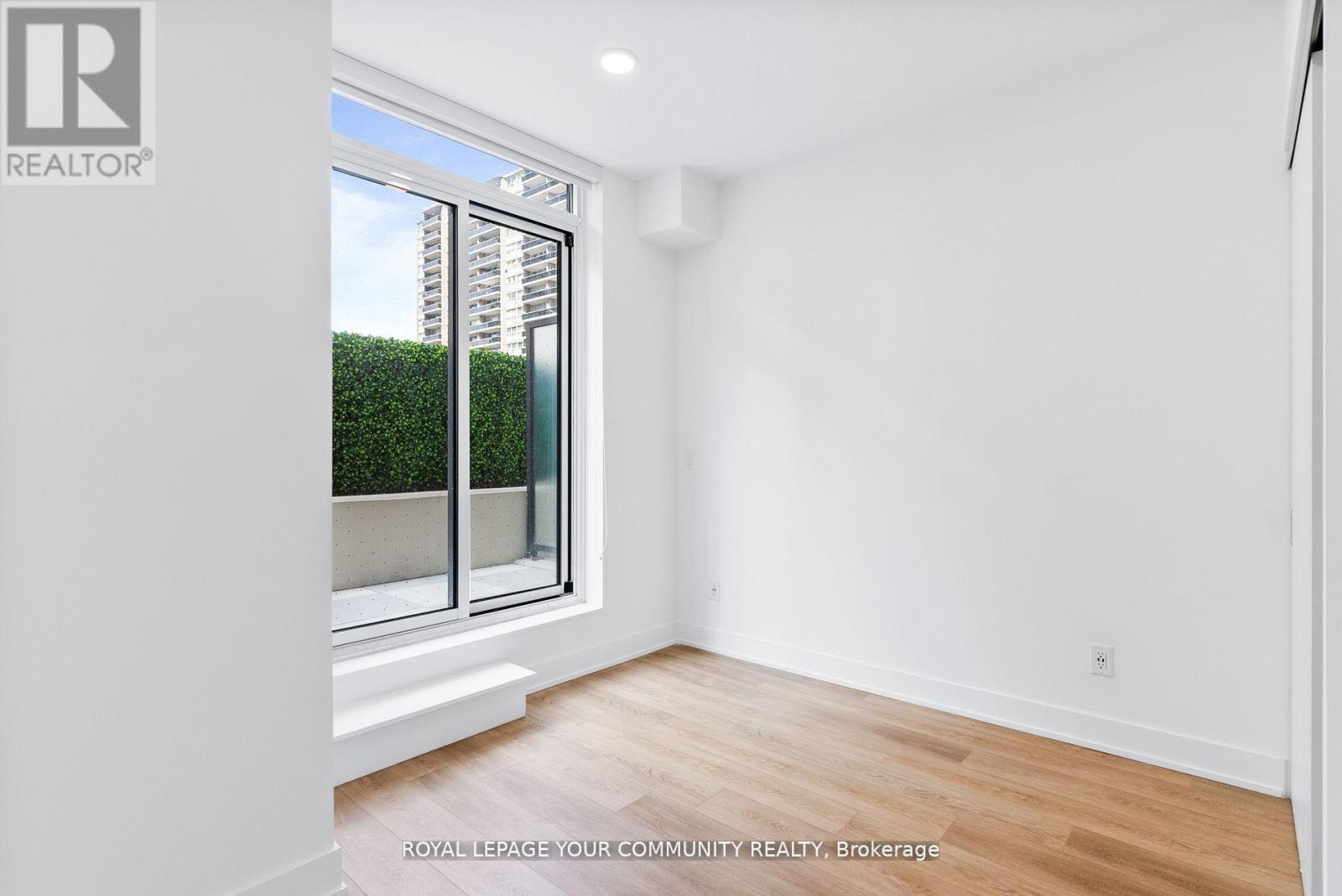 Photo 26 of 305 200 Redpath Avenue, Toronto ON