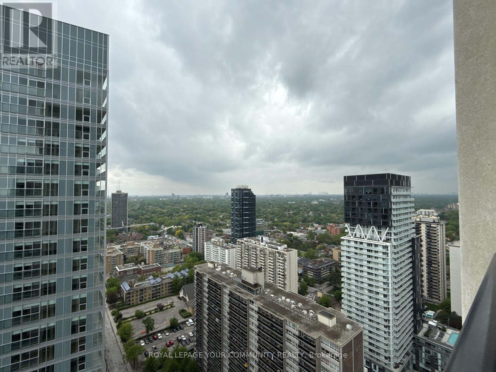 Photo 25 of 3306 200 Redpath Avenue, Toronto ON