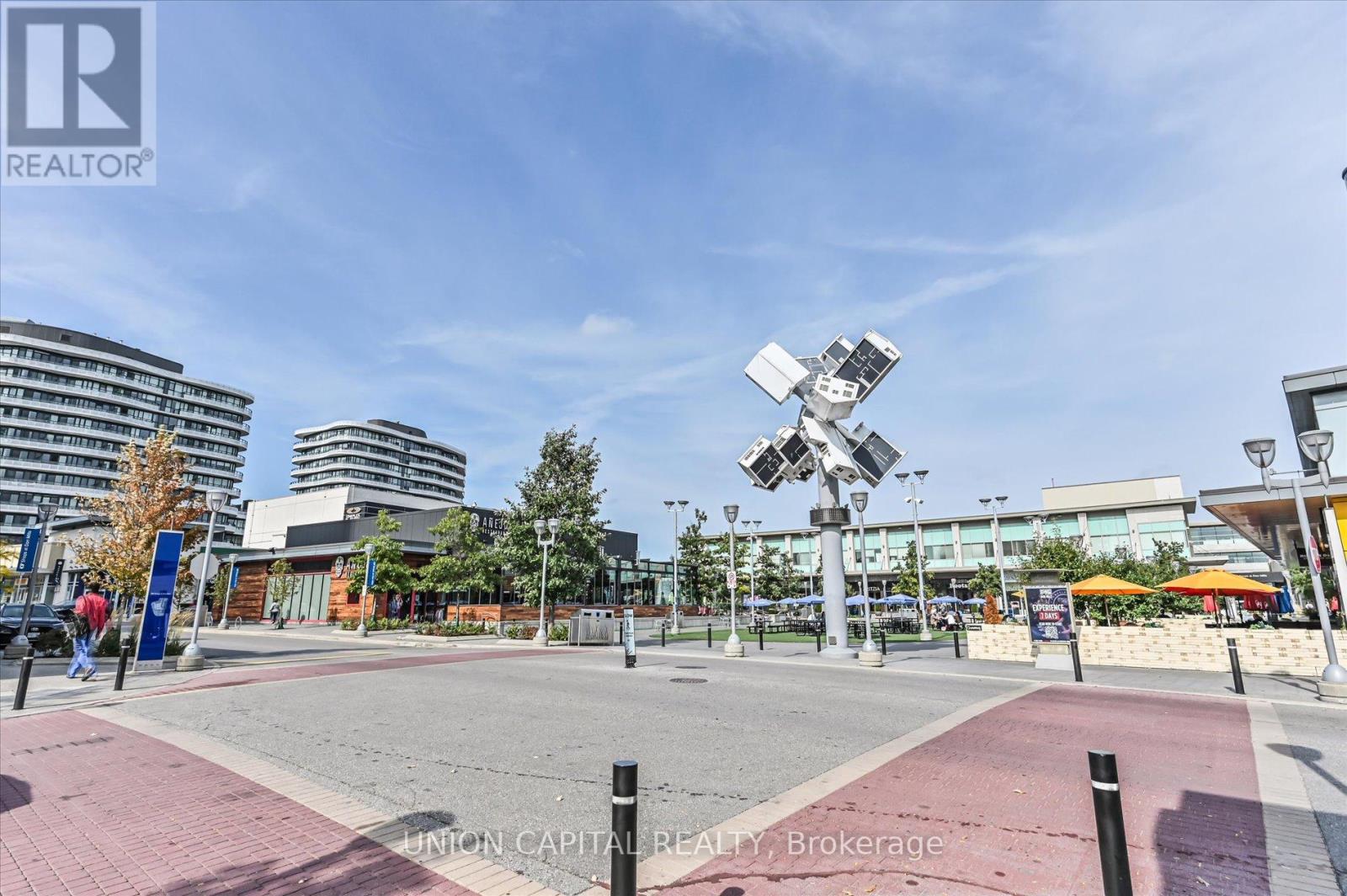 Photo 5 of 715 50 Oneill Road, Toronto ON