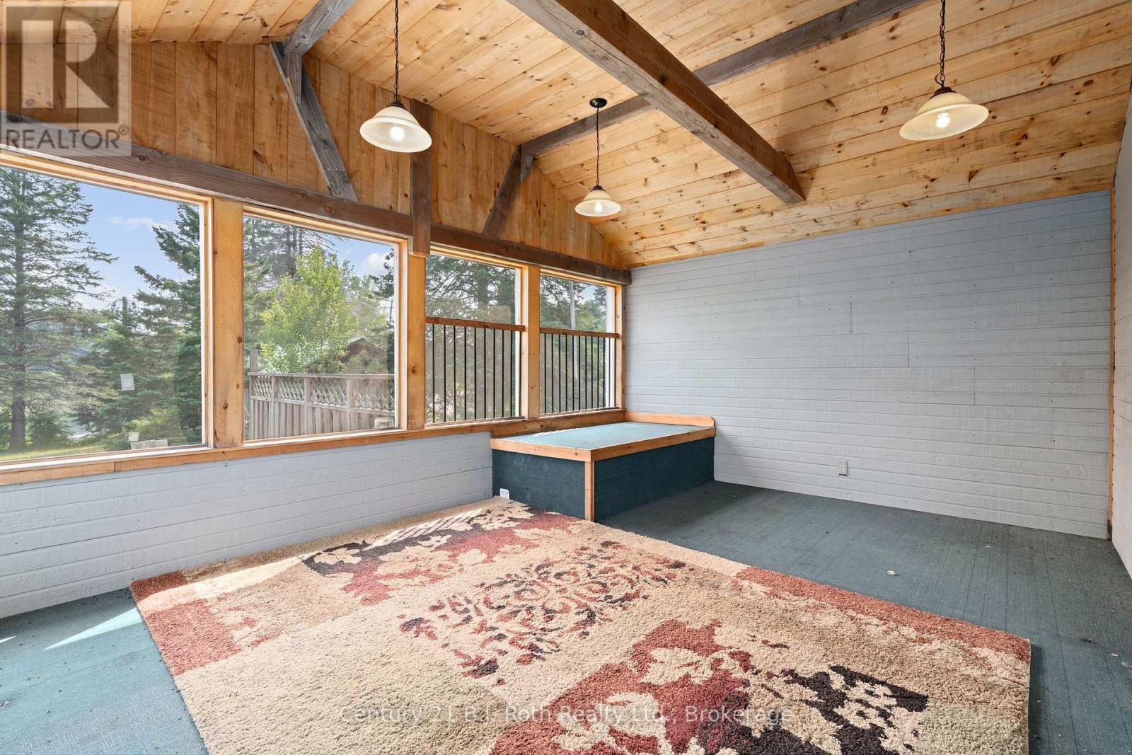 Photo 22 of 2377 Fraserburg Road, Bracebridge ON
