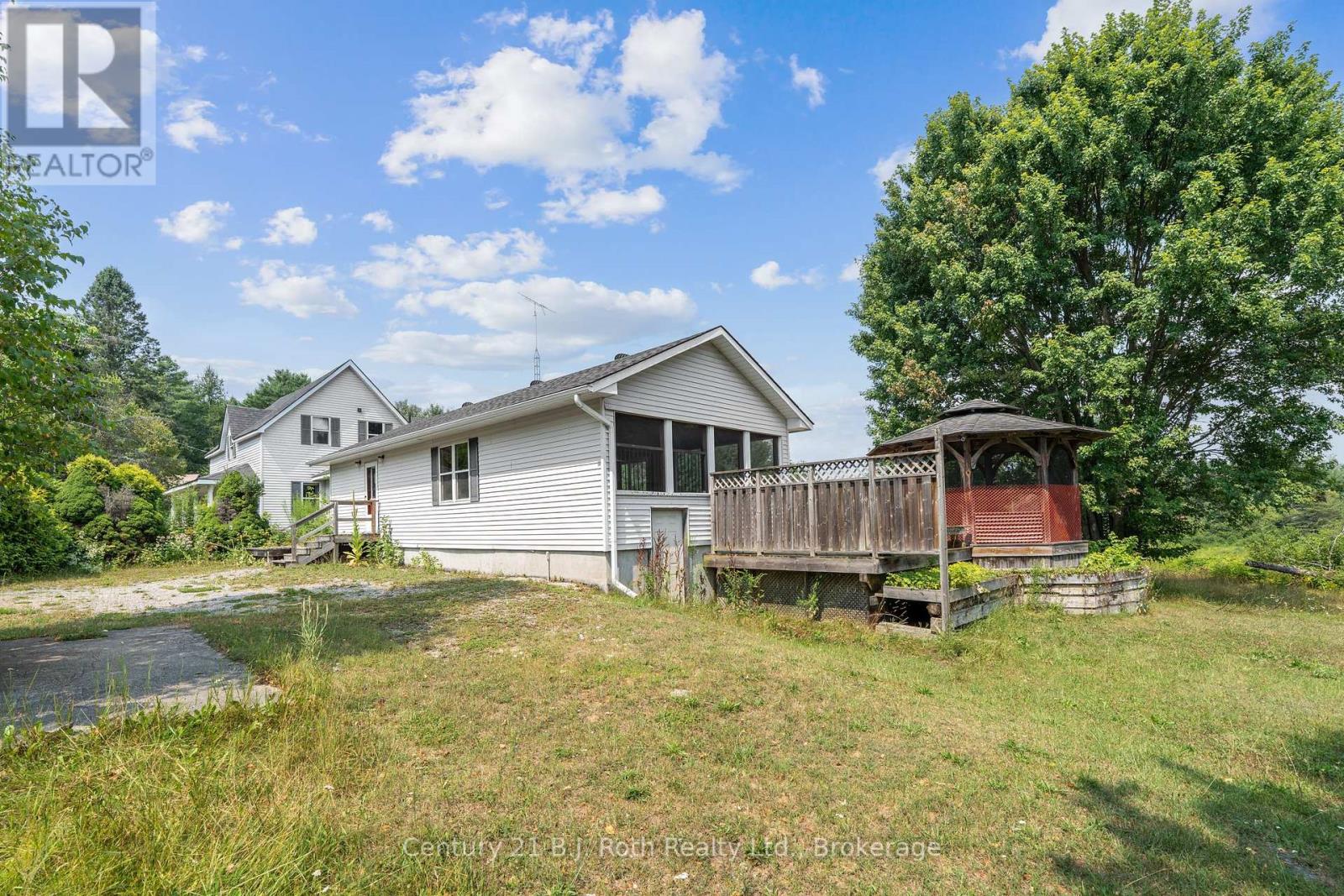Photo 38 of 2377 Fraserburg Road, Bracebridge ON