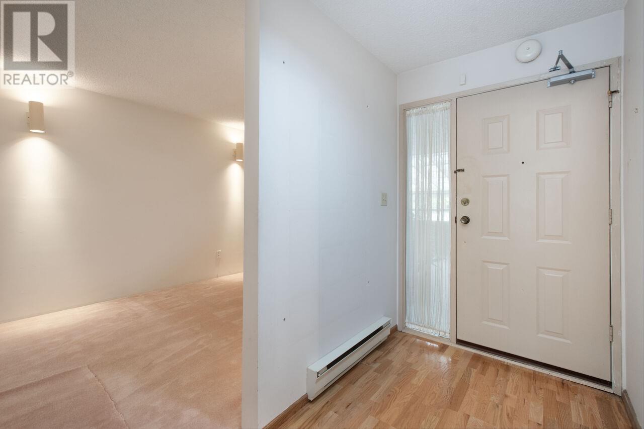 Photo 26 of 202 225 24th Street, West Vancouver BC
