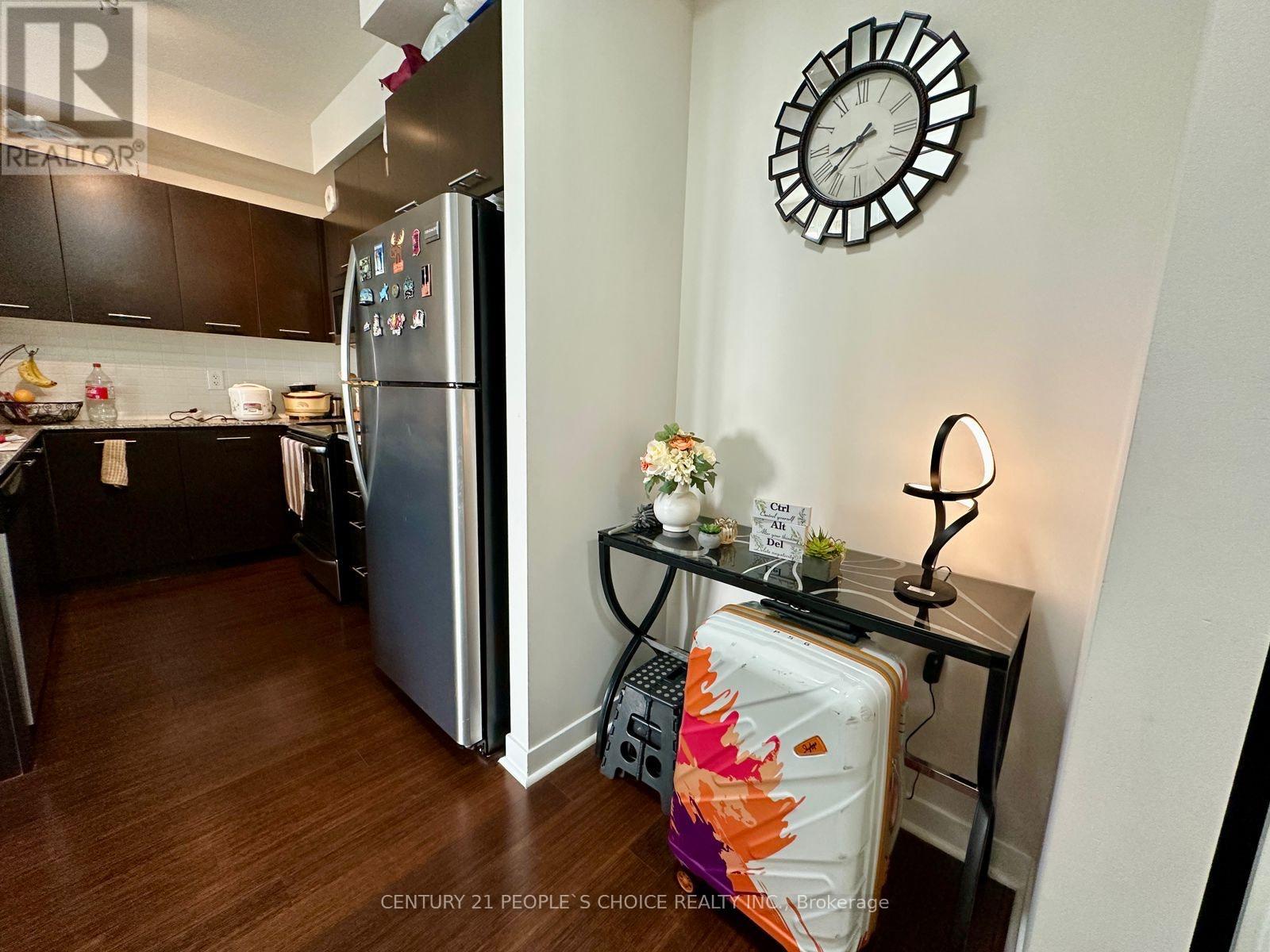 Photo 22 of 1712 360 Square One Drive, Mississauga ON