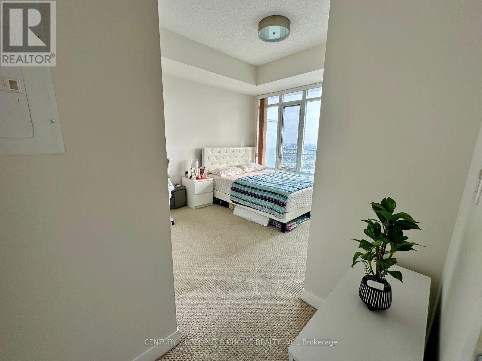 Photo 18 of 1712 360 Square One Drive, Mississauga ON