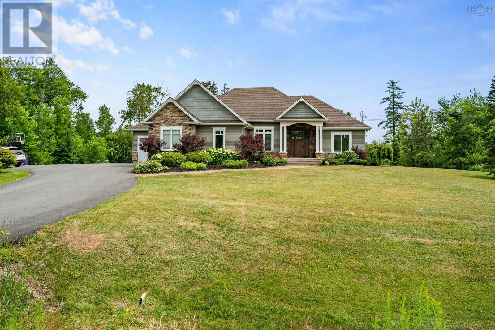 Photo 24 of 259 Dorsay Road, Amherst NS