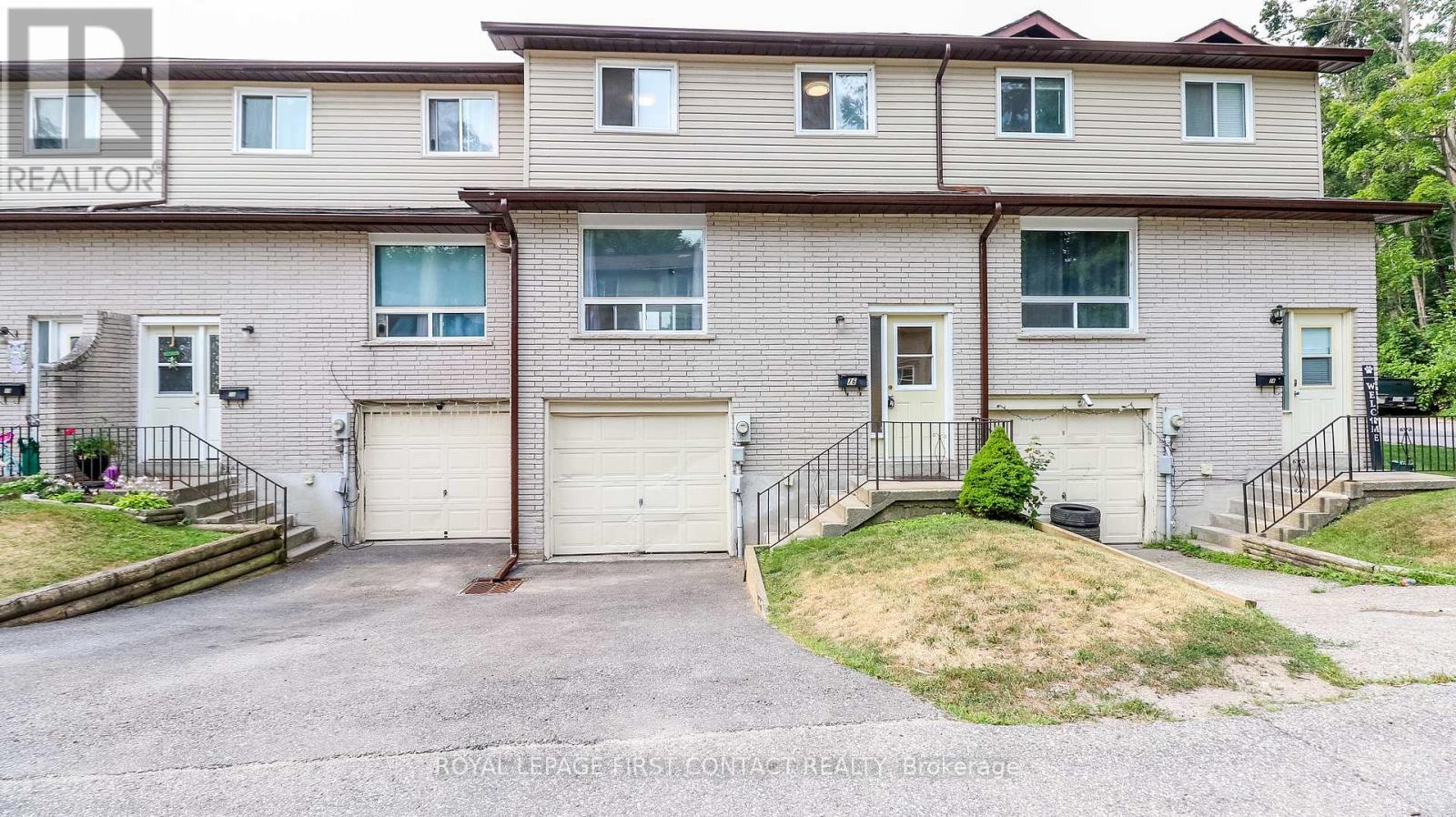 Photo 27 of 76 1095 Mississaga Street W, Orillia ON