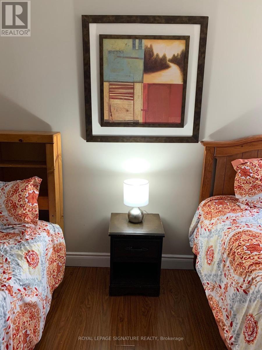 Photo 15 of 1 734 Shore Lane, Wasaga Beach ON