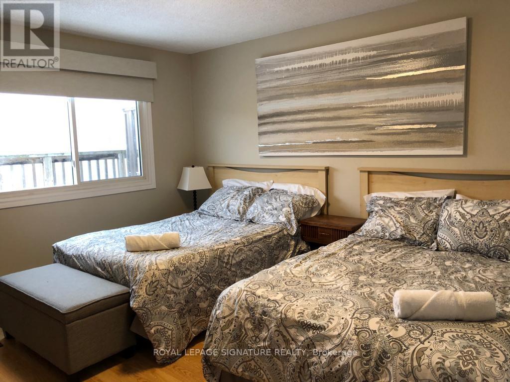 Photo 3 of 1 734 Shore Lane, Wasaga Beach ON