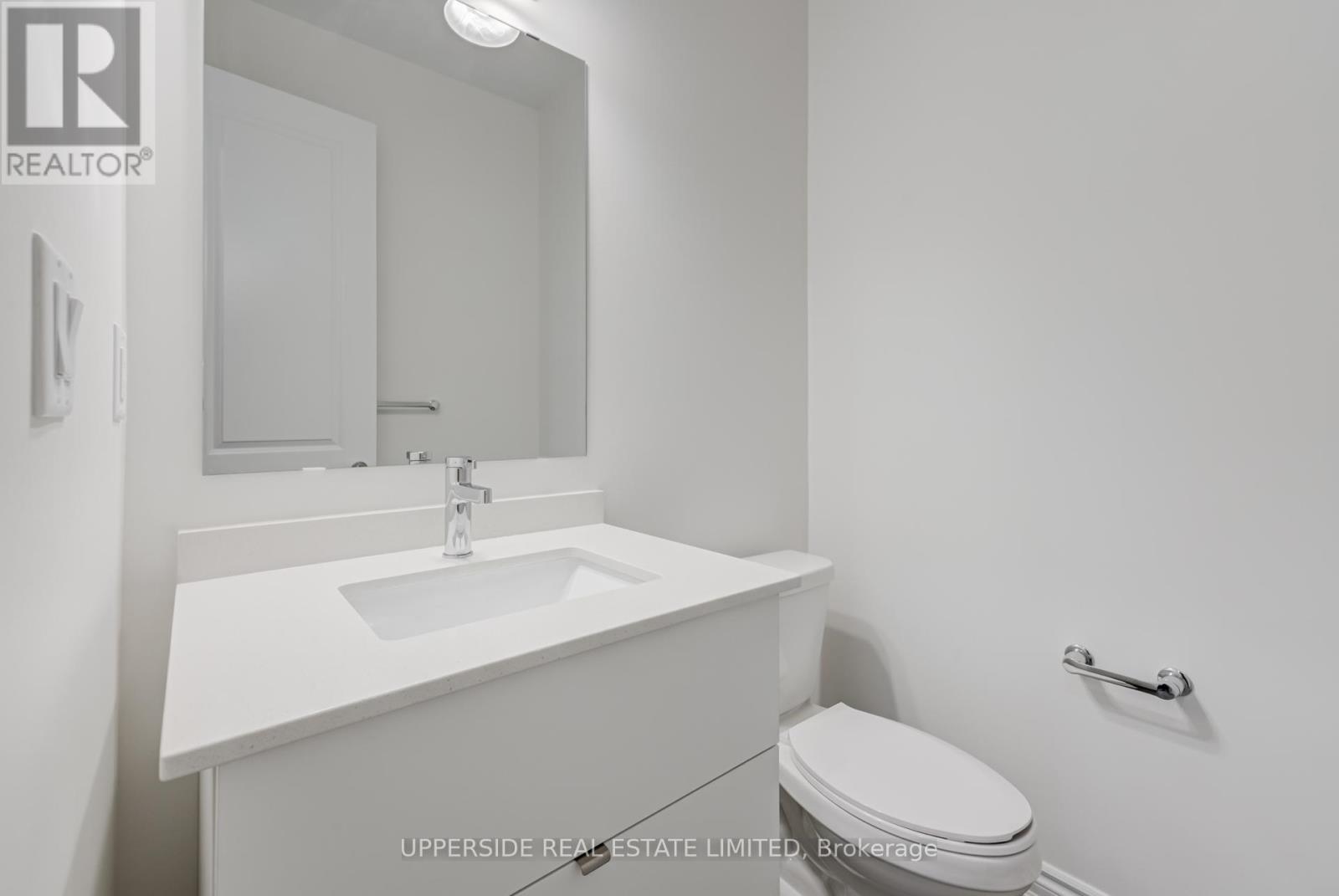 Photo 6 of 73 Gemini Drive, Barrie ON