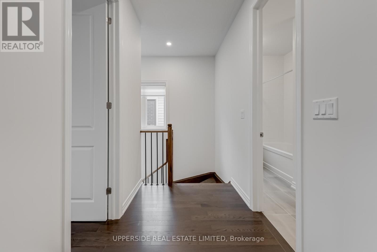 Photo 21 of 73 Gemini Drive, Barrie ON