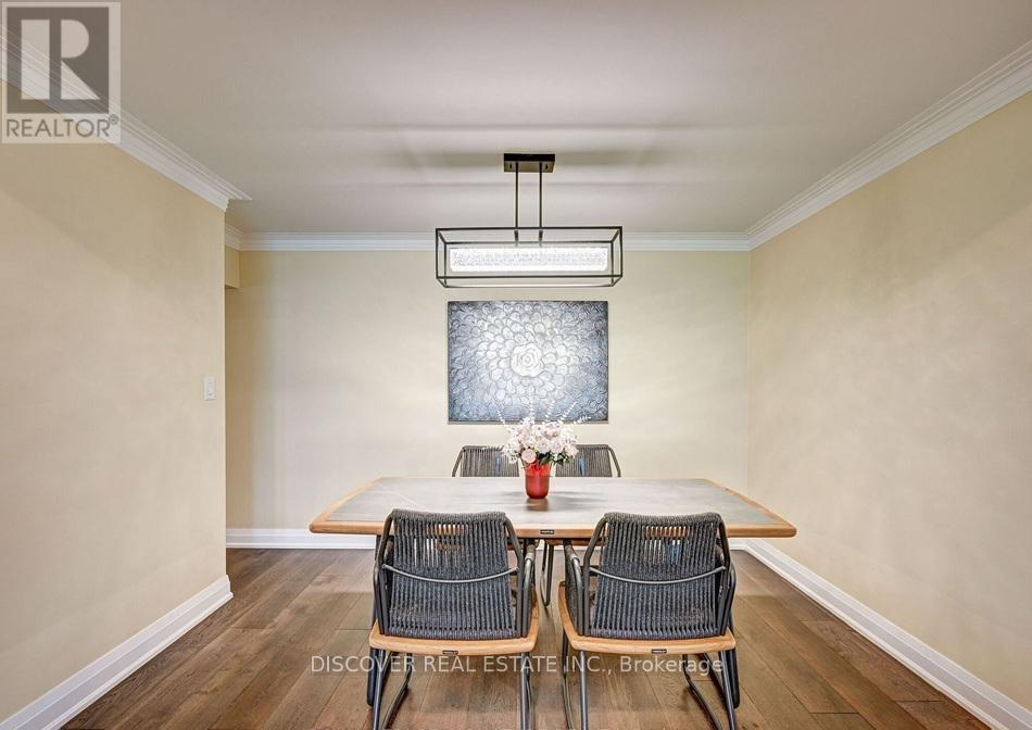 Photo 49 of 1023 Caven Street, Mississauga ON