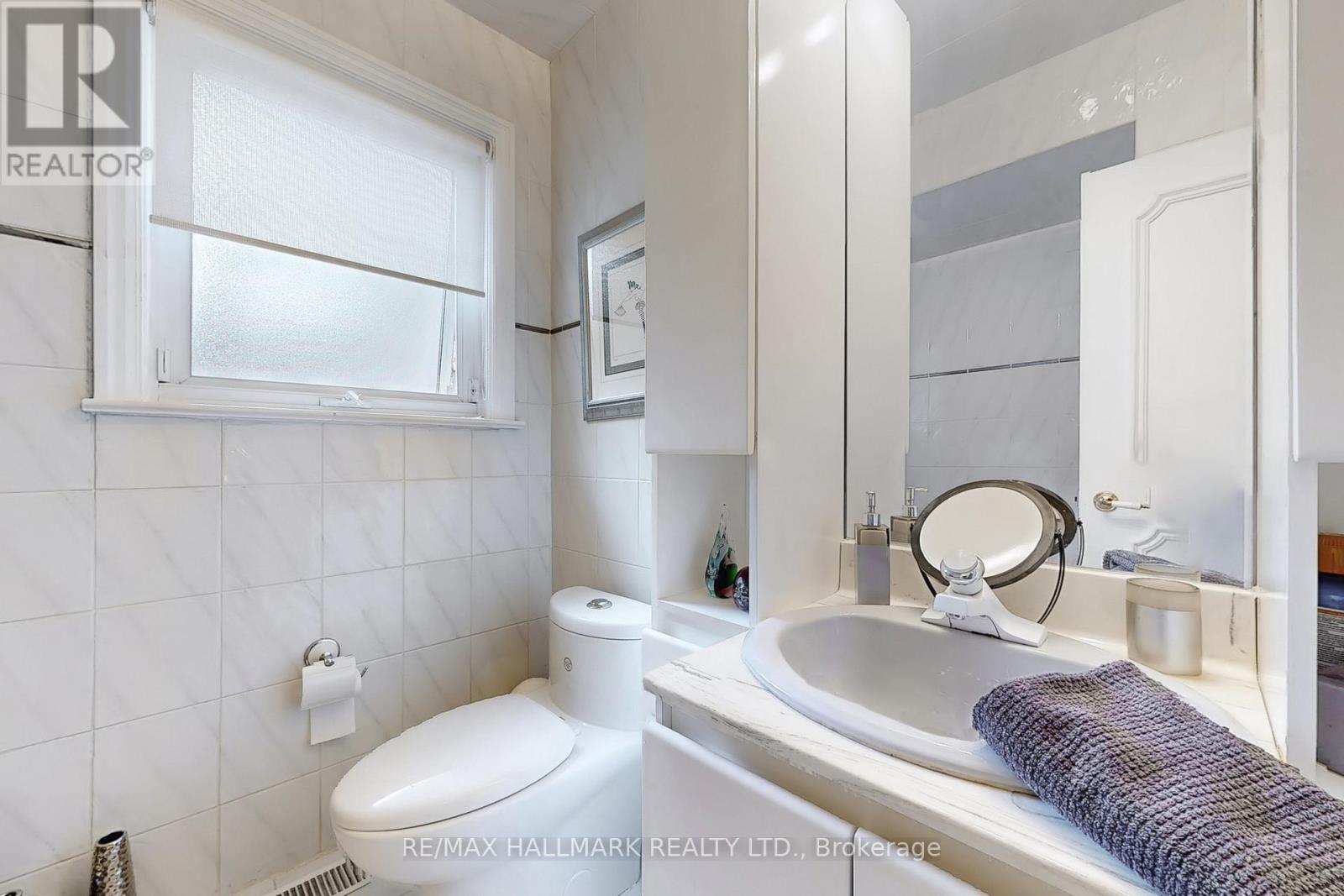 Photo 15 of 69 Breadner Drive, Toronto ON