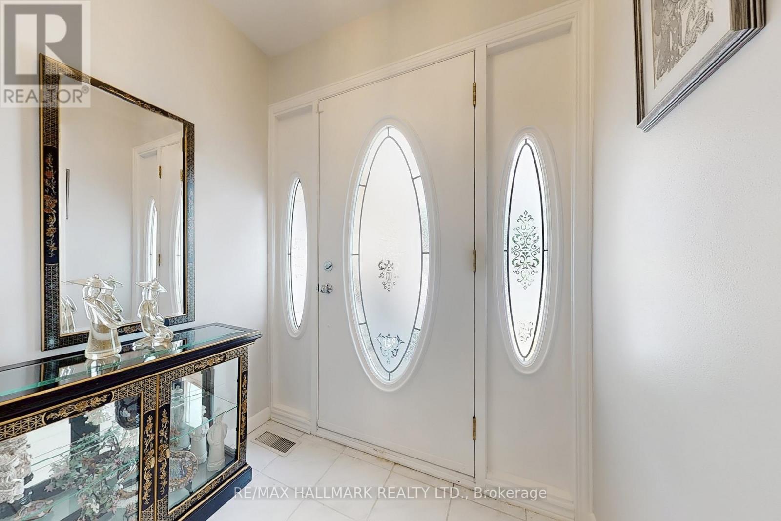 Photo 2 of 69 Breadner Drive, Toronto ON