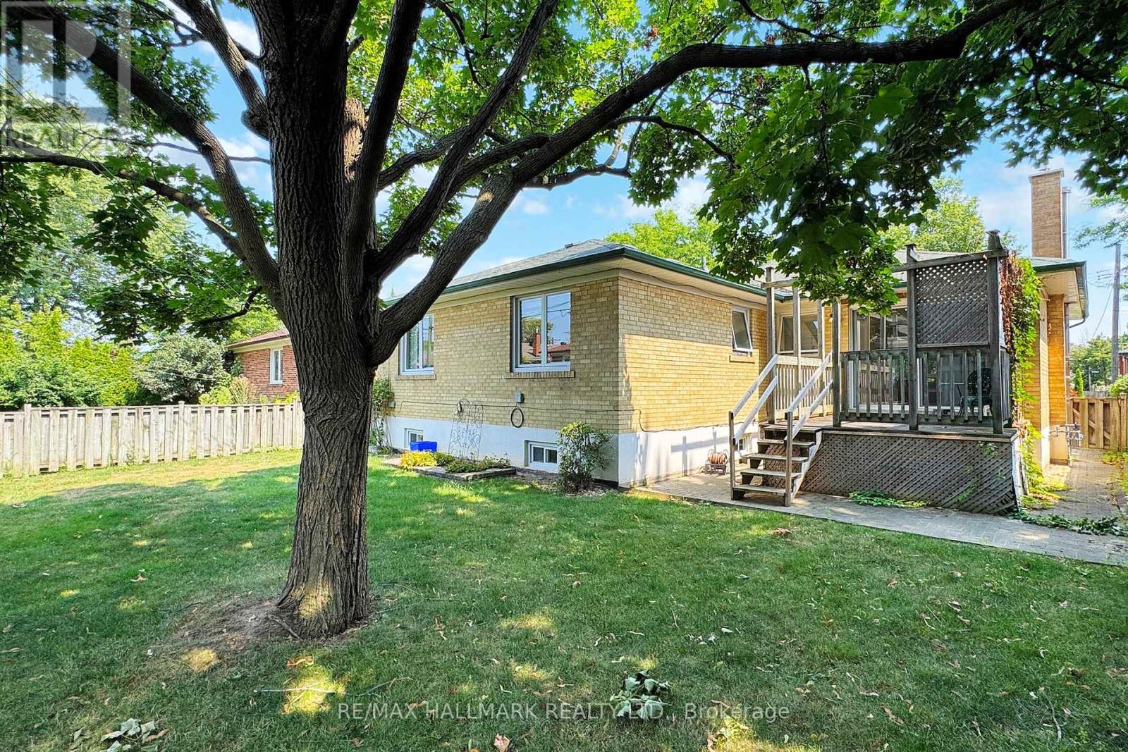 Photo 29 of 69 Breadner Drive, Toronto ON