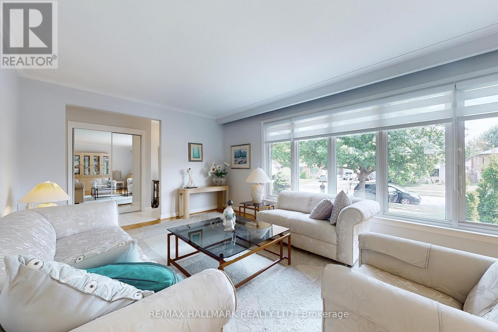 Photo 5 of 69 Breadner Drive, Toronto ON