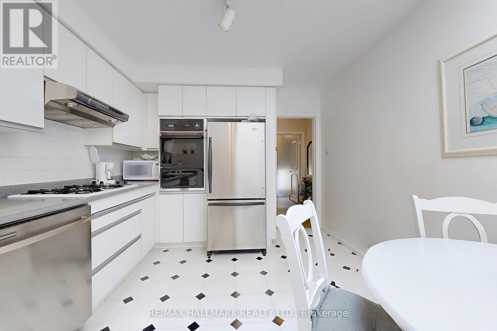 Photo 8 of 69 Breadner Drive, Toronto ON