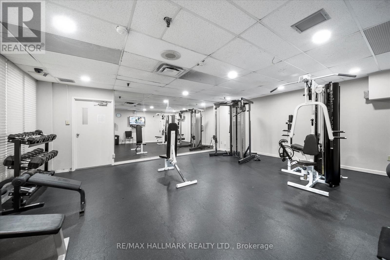 Photo 29 of 410 3 Lisa Street, Brampton ON