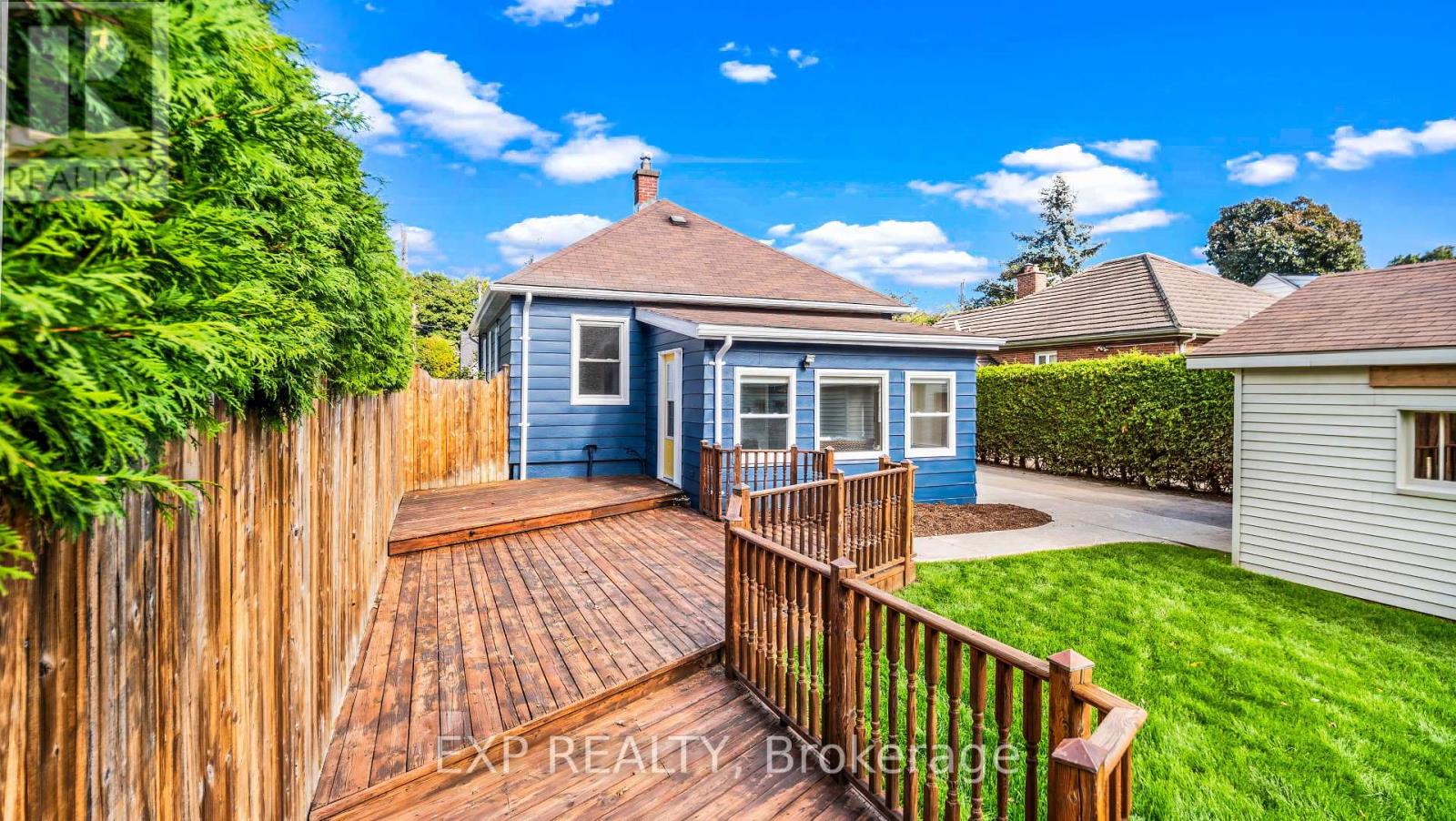 Photo 16 of 1036 Cedarwood Place, Burlington ON