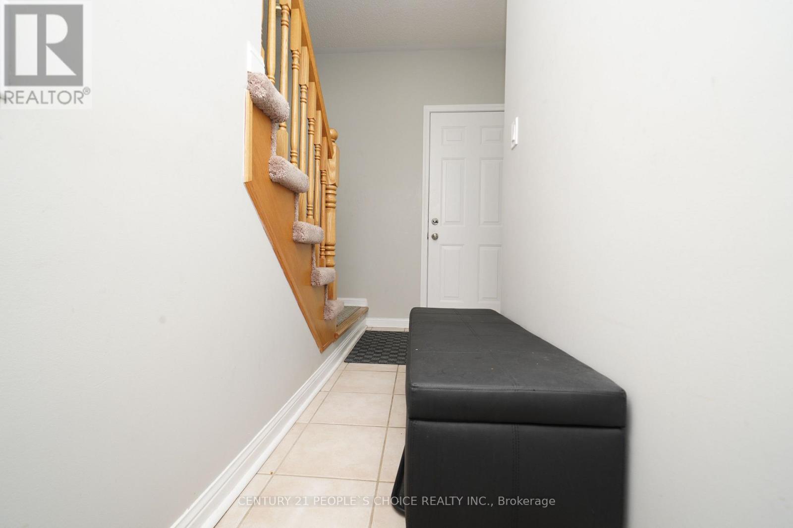 Photo 19 of Upper 657 Thompson Road S, Milton ON