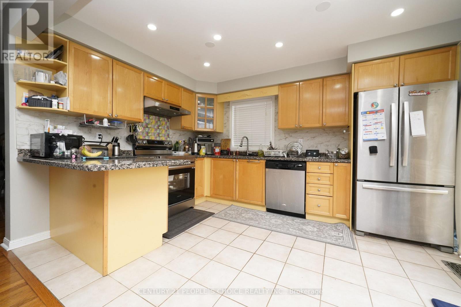Photo 6 of Upper 657 Thompson Road S, Milton ON
