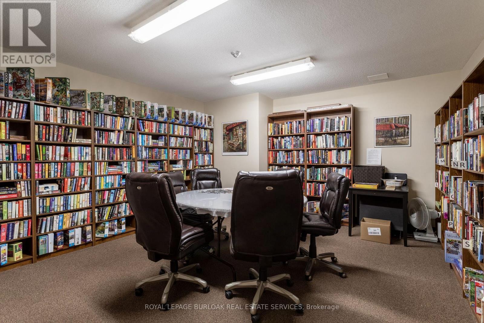 Photo 38 of 101 5070 Pinedale Avenue, Burlington ON