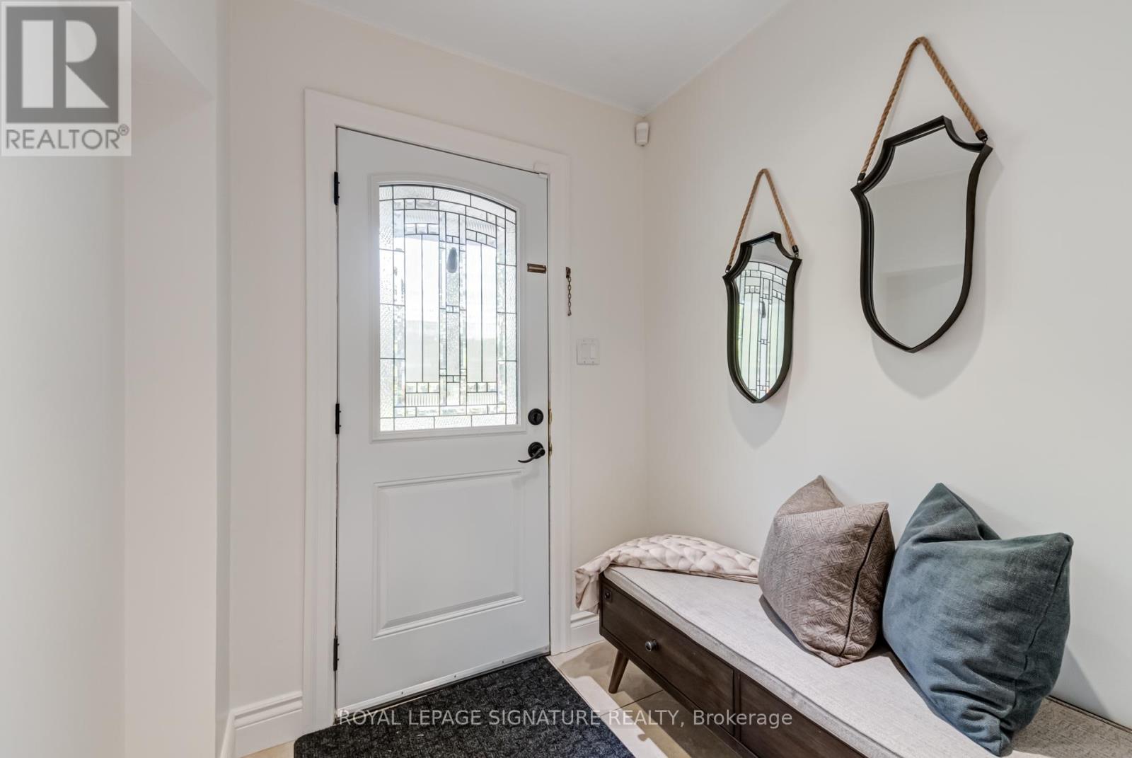Photo 2 of 1481 Otis Avenue, Mississauga ON