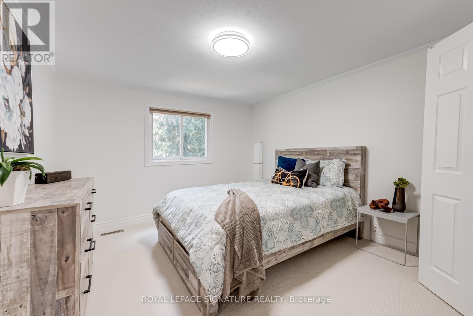 Photo 25 of 1481 Otis Avenue, Mississauga ON
