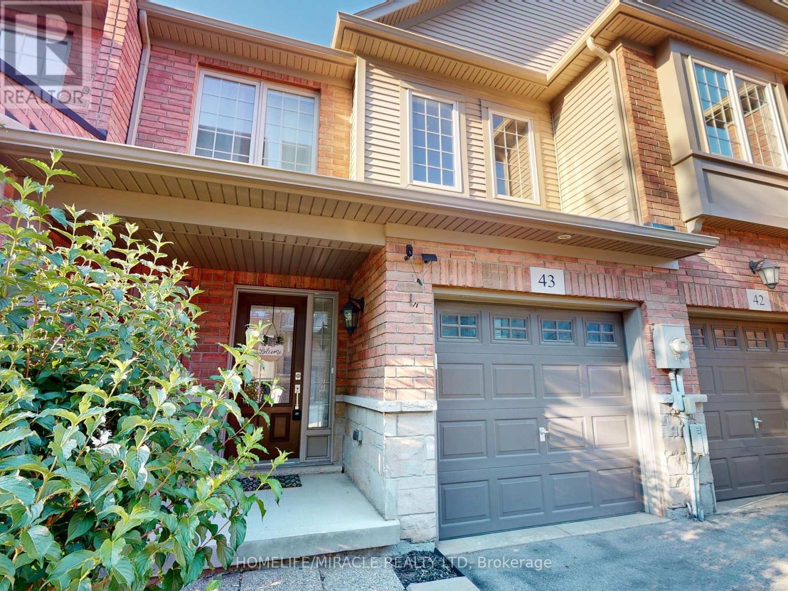 Photo 1 of 43 515 Winston Road, Grimsby ON