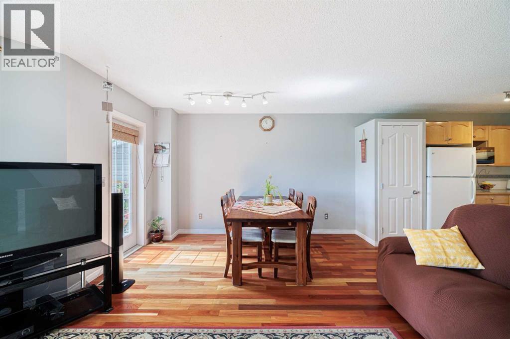Single Family House for Sale in  Taracove Place NE Taradale Calgary 
