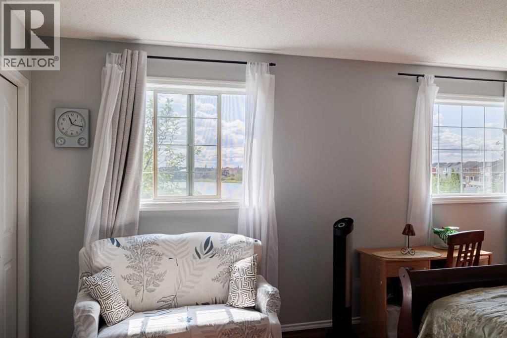 Single Family House for Sale in  Taracove Place NE Taradale Calgary 