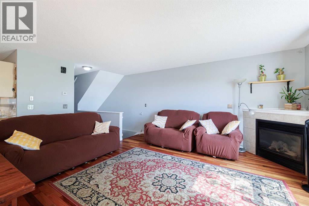 Single Family House for Sale in  Taracove Place NE Taradale Calgary 