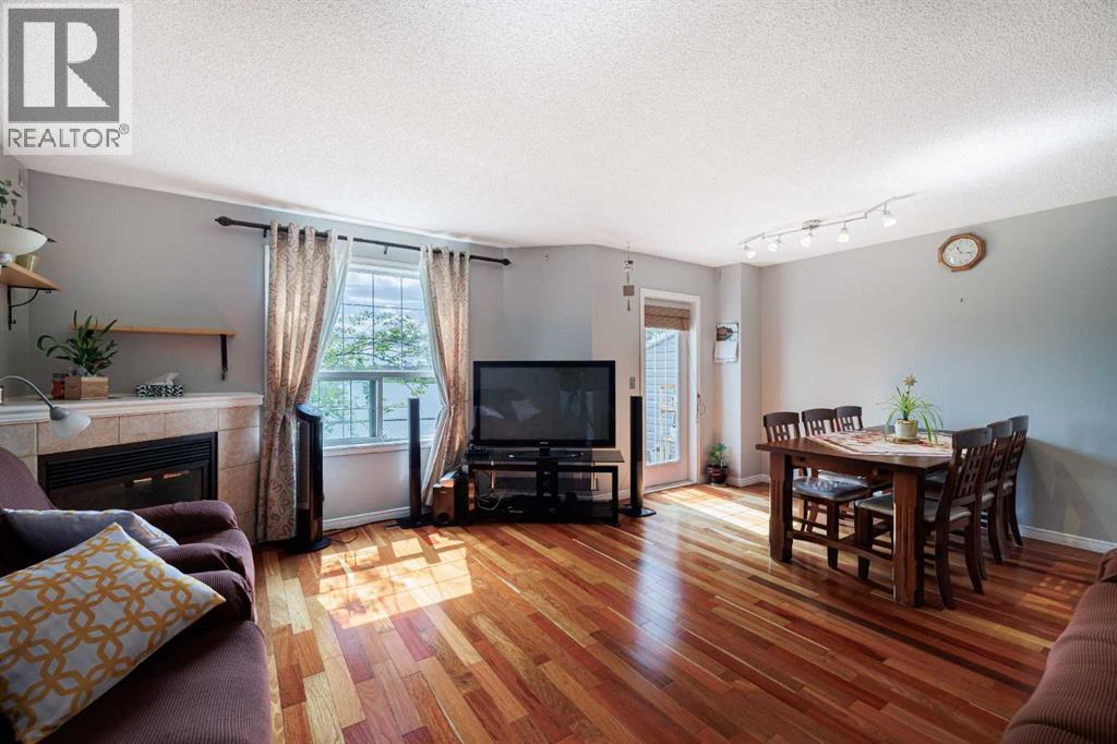 Single Family House for Sale in  Taracove Place NE Taradale Calgary 