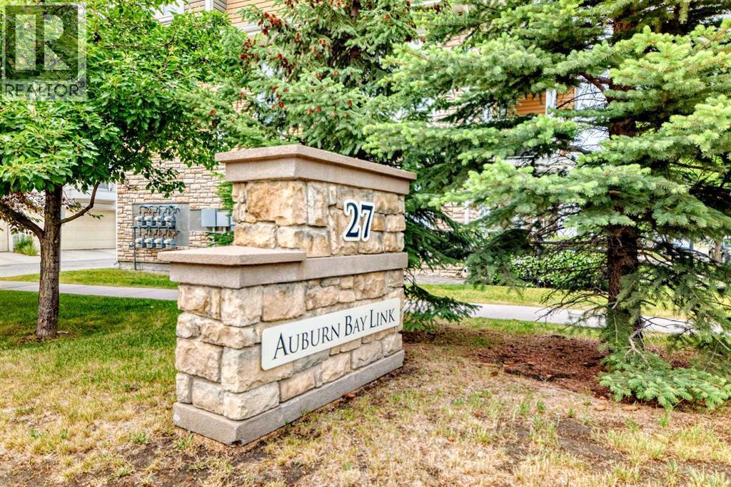Single Family House for Sale in  Auburn Bay Square SE Auburn Bay Calgary 