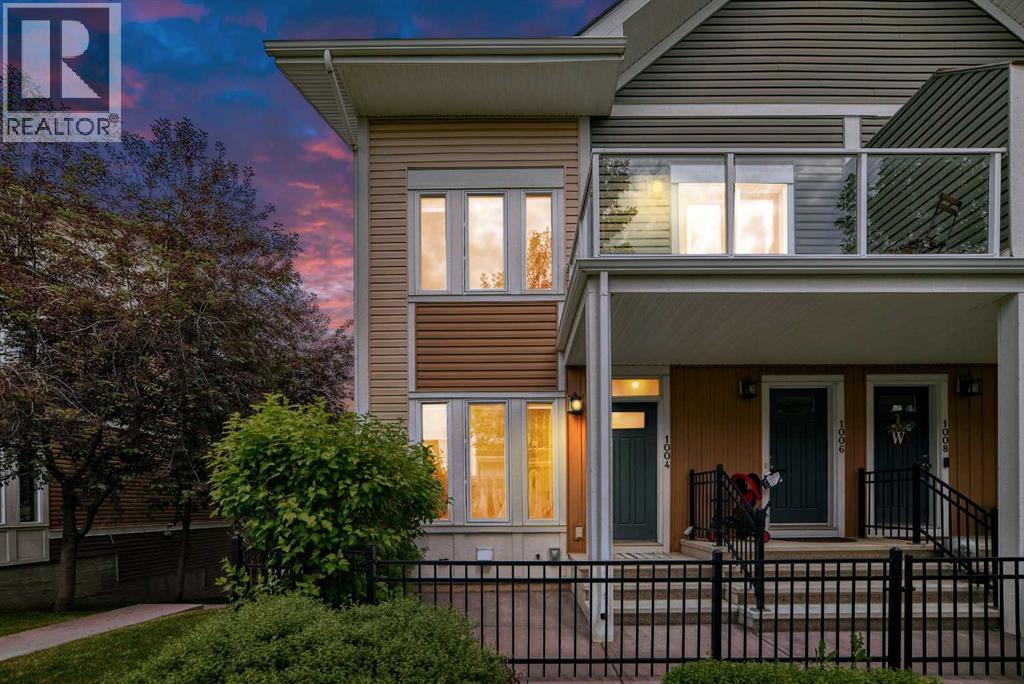 Single Family House for Sale in  Auburn Bay Square SE Auburn Bay Calgary 