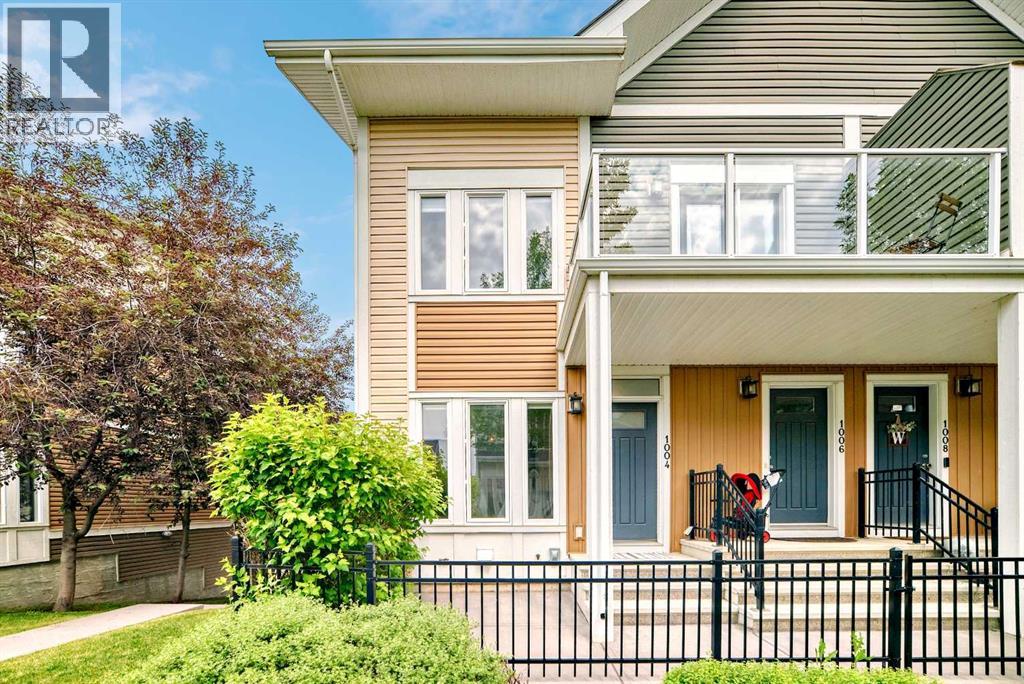 Single Family House for Sale in  Auburn Bay Square SE Auburn Bay Calgary 