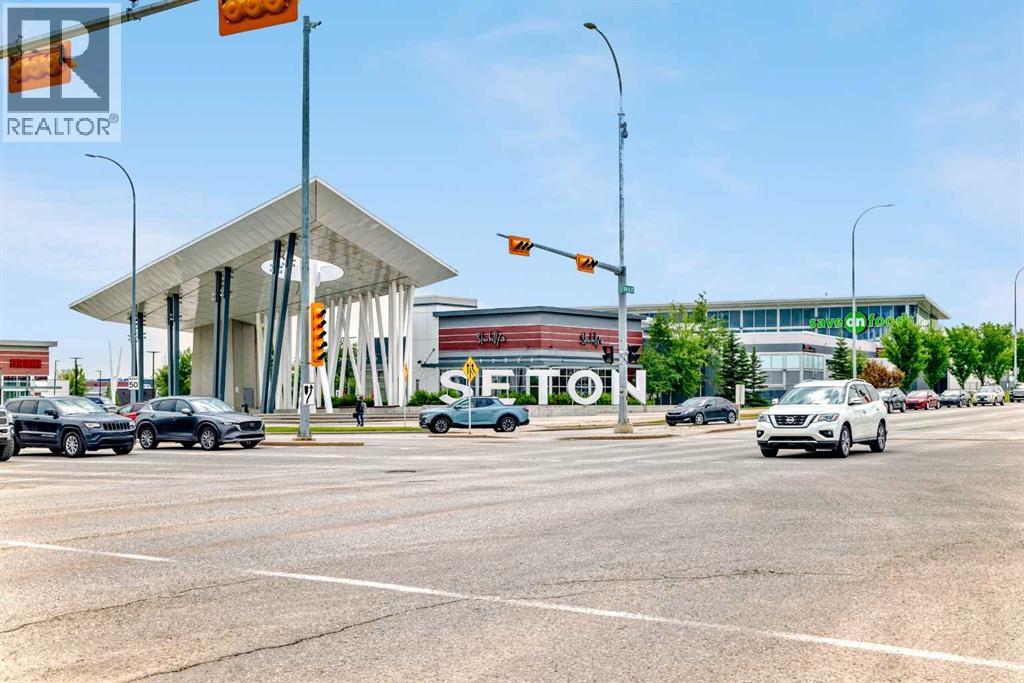 Single Family House for Sale in  Auburn Bay Square SE Auburn Bay Calgary 