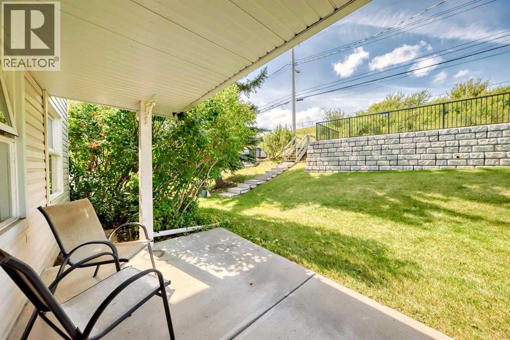 Single Family House for Sale in  Merrill Drive NE Winston Heights/Mountview Calgary 