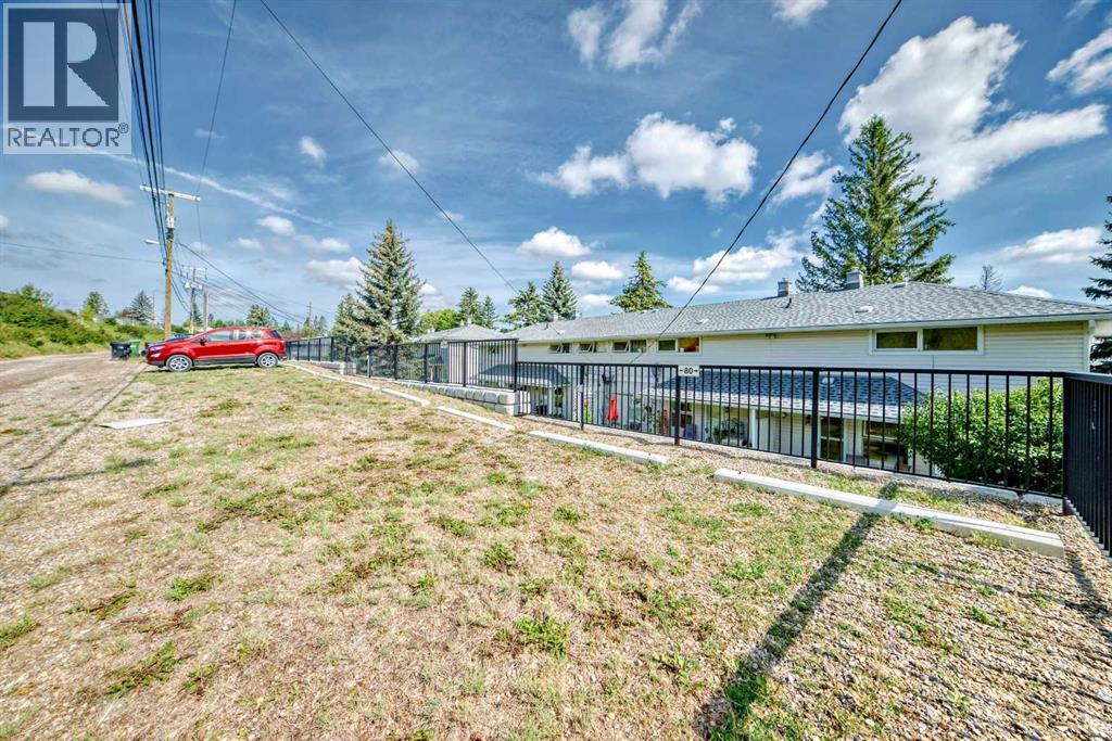Single Family House for Sale in  Merrill Drive NE Winston Heights/Mountview Calgary 