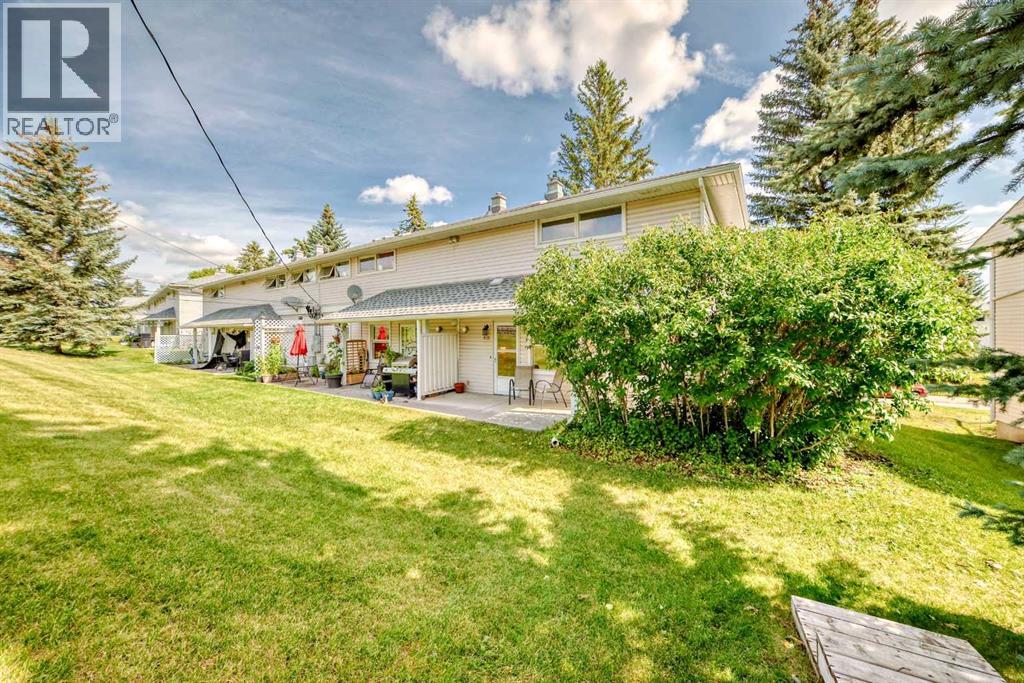 Single Family House for Sale in  Merrill Drive NE Winston Heights/Mountview Calgary 