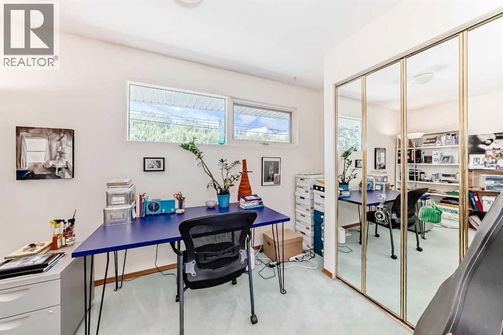 Single Family House for Sale in  Merrill Drive NE Winston Heights/Mountview Calgary 