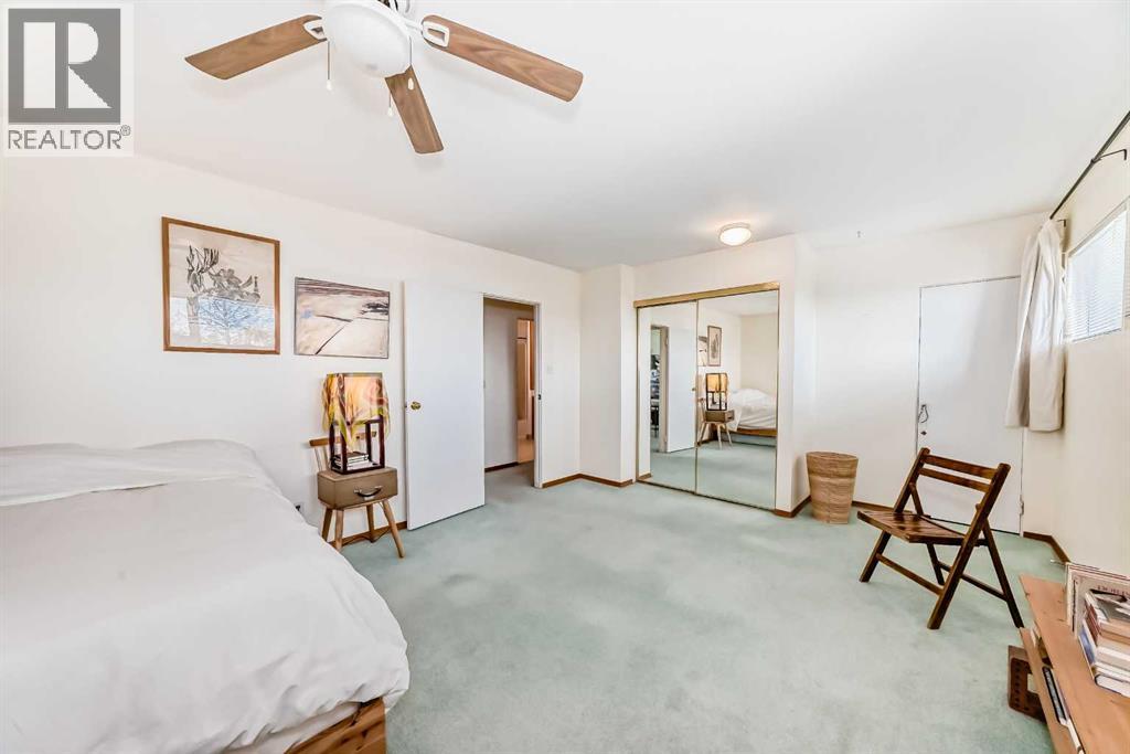Single Family House for Sale in  Merrill Drive NE Winston Heights/Mountview Calgary 