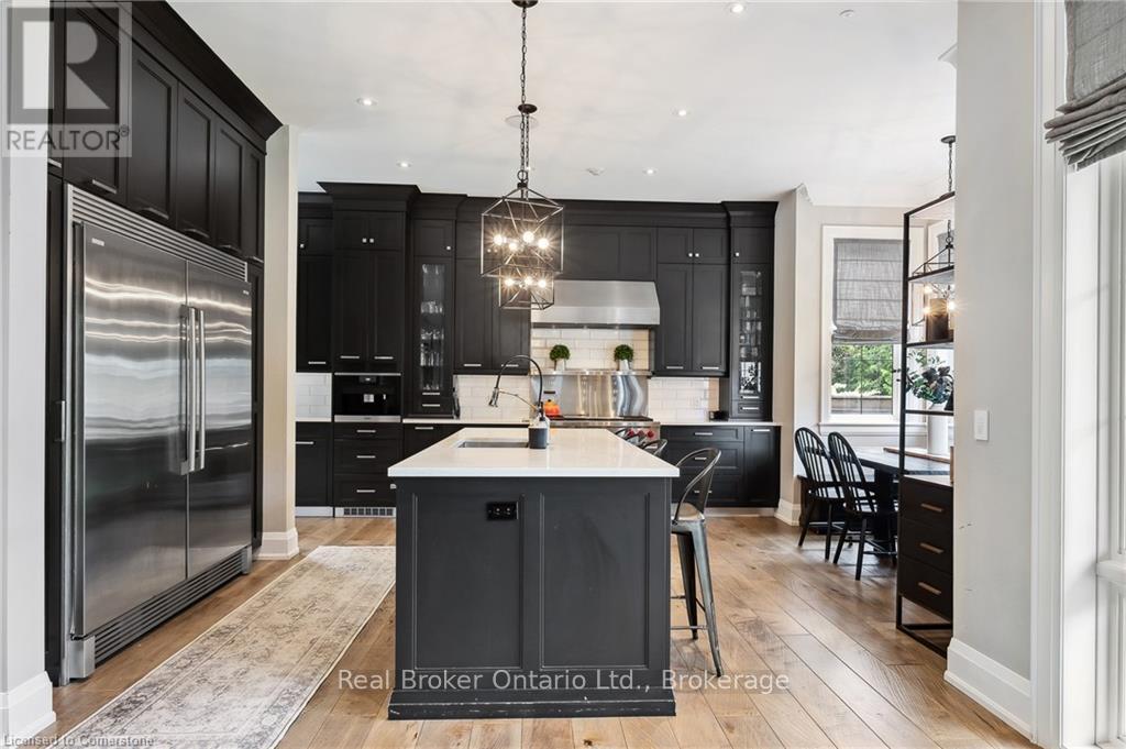 Photo 21 of 1247 Wood Place, Oakville ON