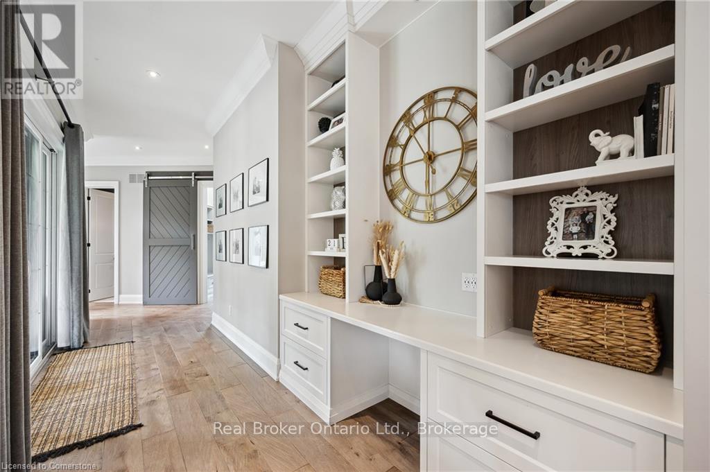 Photo 23 of 1247 Wood Place, Oakville ON