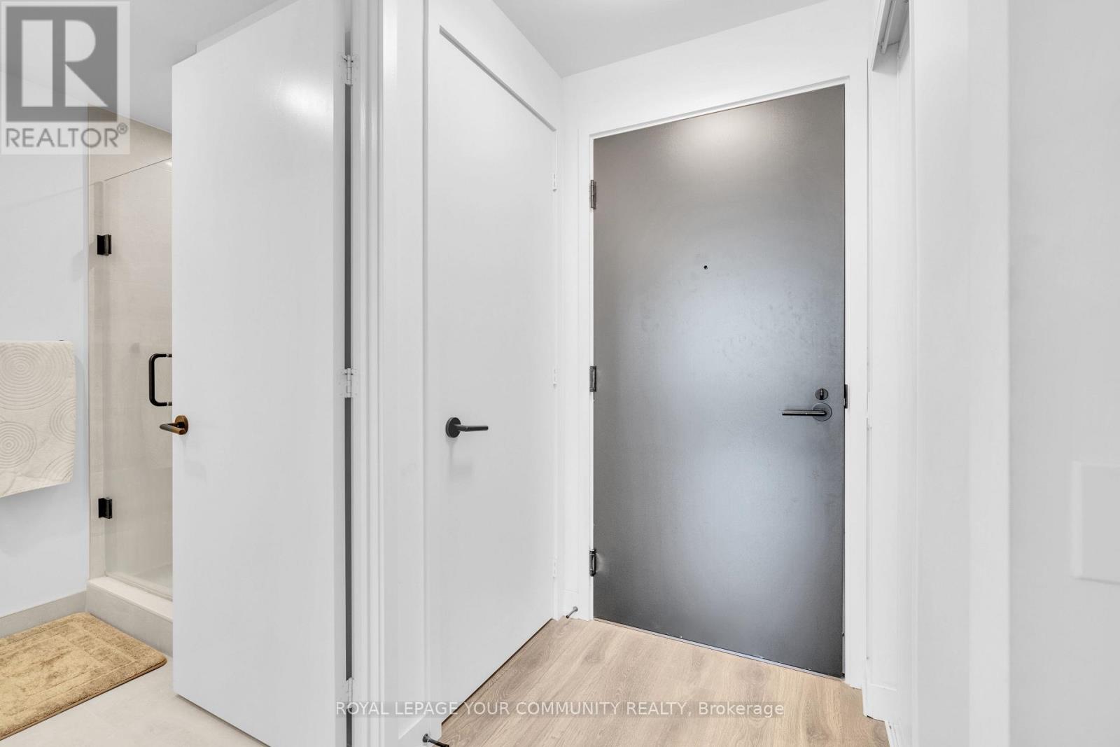 Photo 5 of 3307 108 Peter Street, Toronto ON