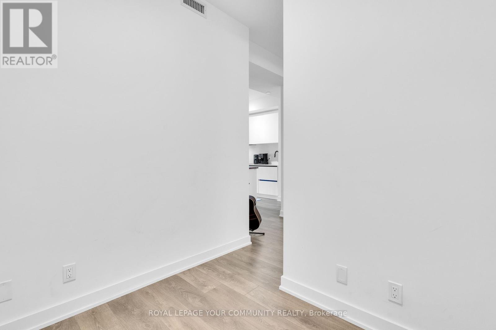 Photo 6 of 3307 108 Peter Street, Toronto ON