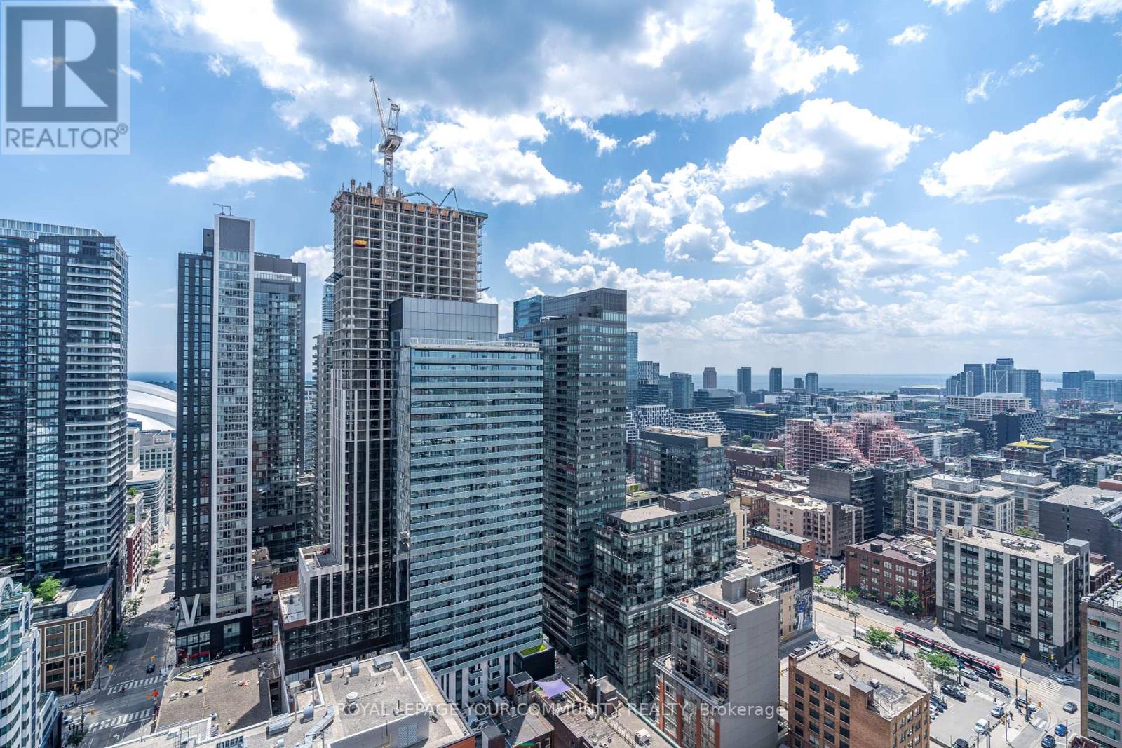Photo 1 of 3307 108 Peter Street, Toronto ON