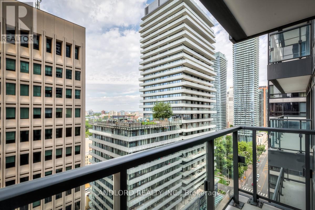 Photo 5 of 1714 955 Bay Street, Toronto ON
