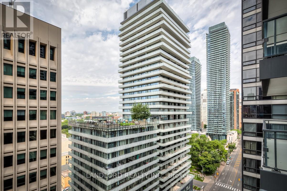 Photo 11 of 1714 955 Bay Street, Toronto ON