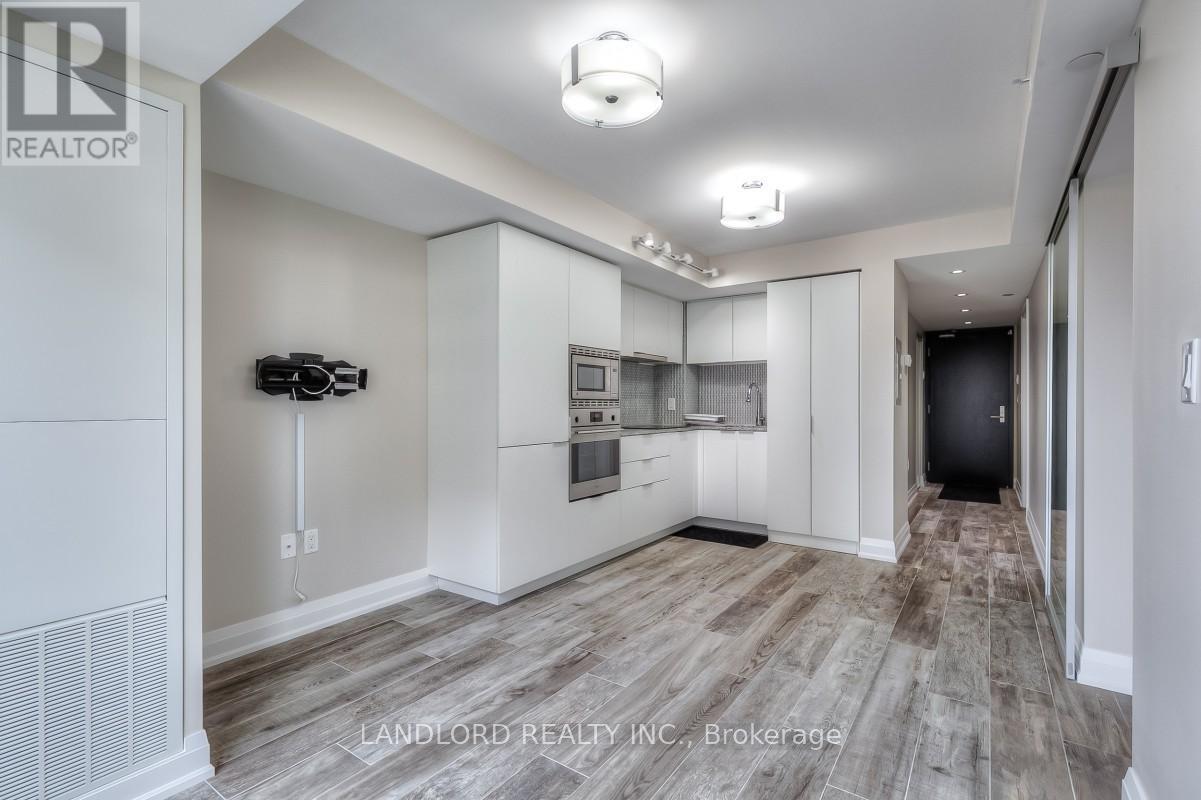 Photo 18 of 1714 955 Bay Street, Toronto ON